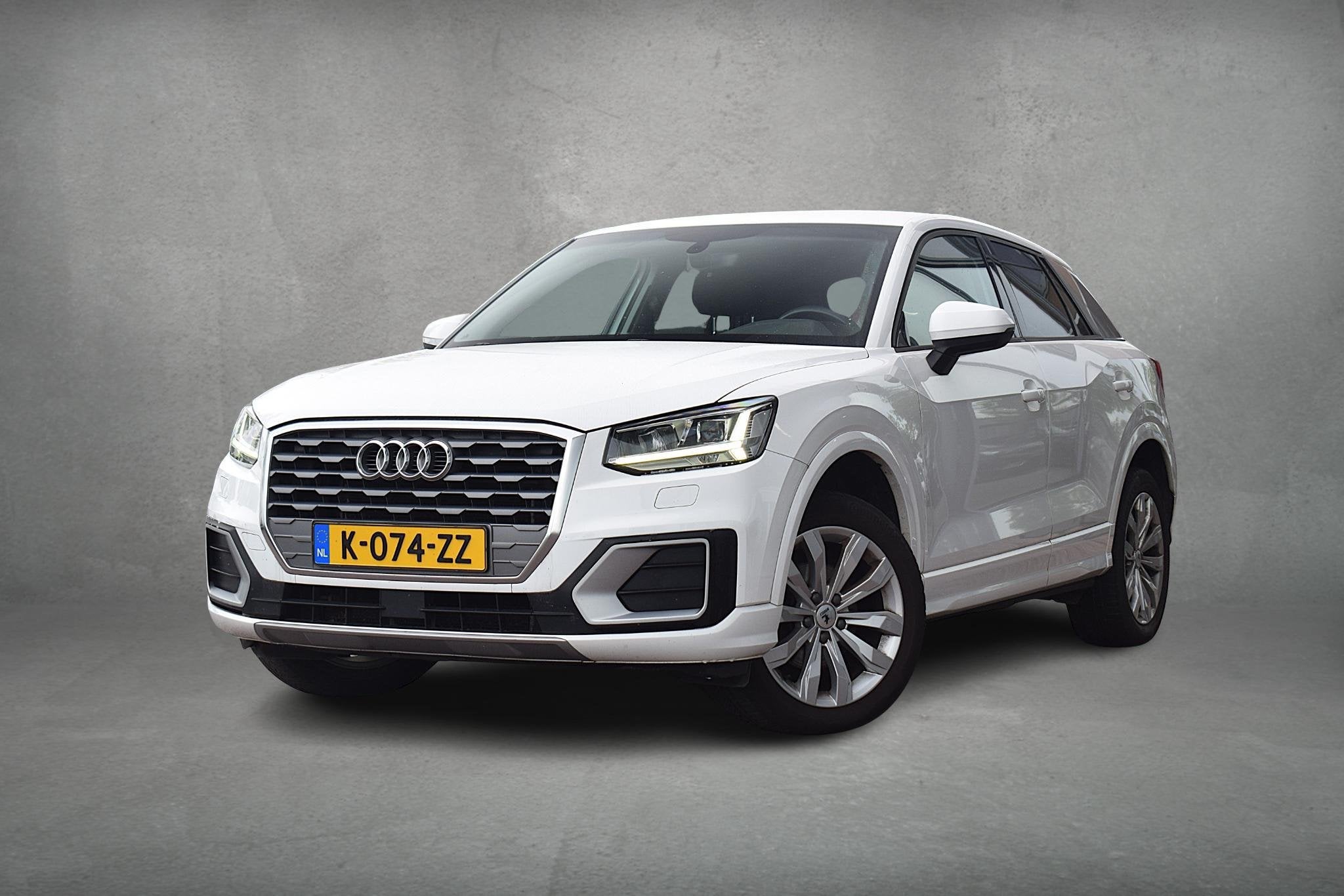 Audi Q2 30 TFSI Design Pro Line Plus | Stoelverwarming | Cru, Auto's, Stof, Gebruikt, Automatische klimaatregeling, 116 pk