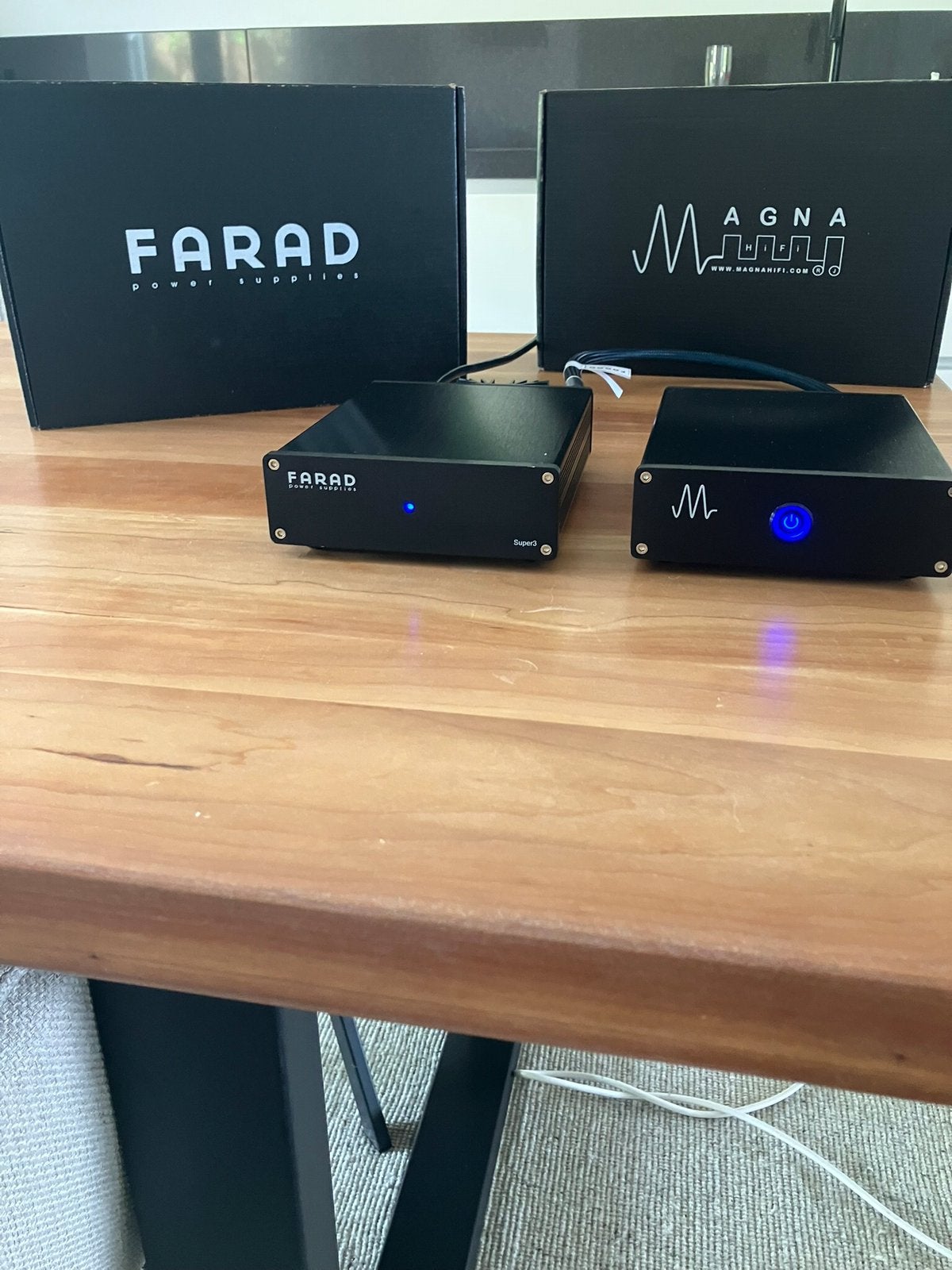 Magna Mano Ultra mk3.5 Farad streamer, Ophalen, Nieuw, HDMI