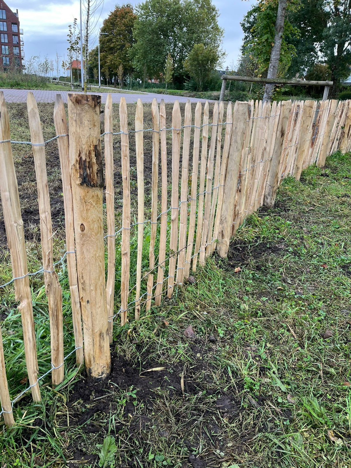 Engels hekwerk kastanjehout schapenhek kippen afrastering, Met poort, Gerard Krale, Nieuw, Ophalen of Verzenden