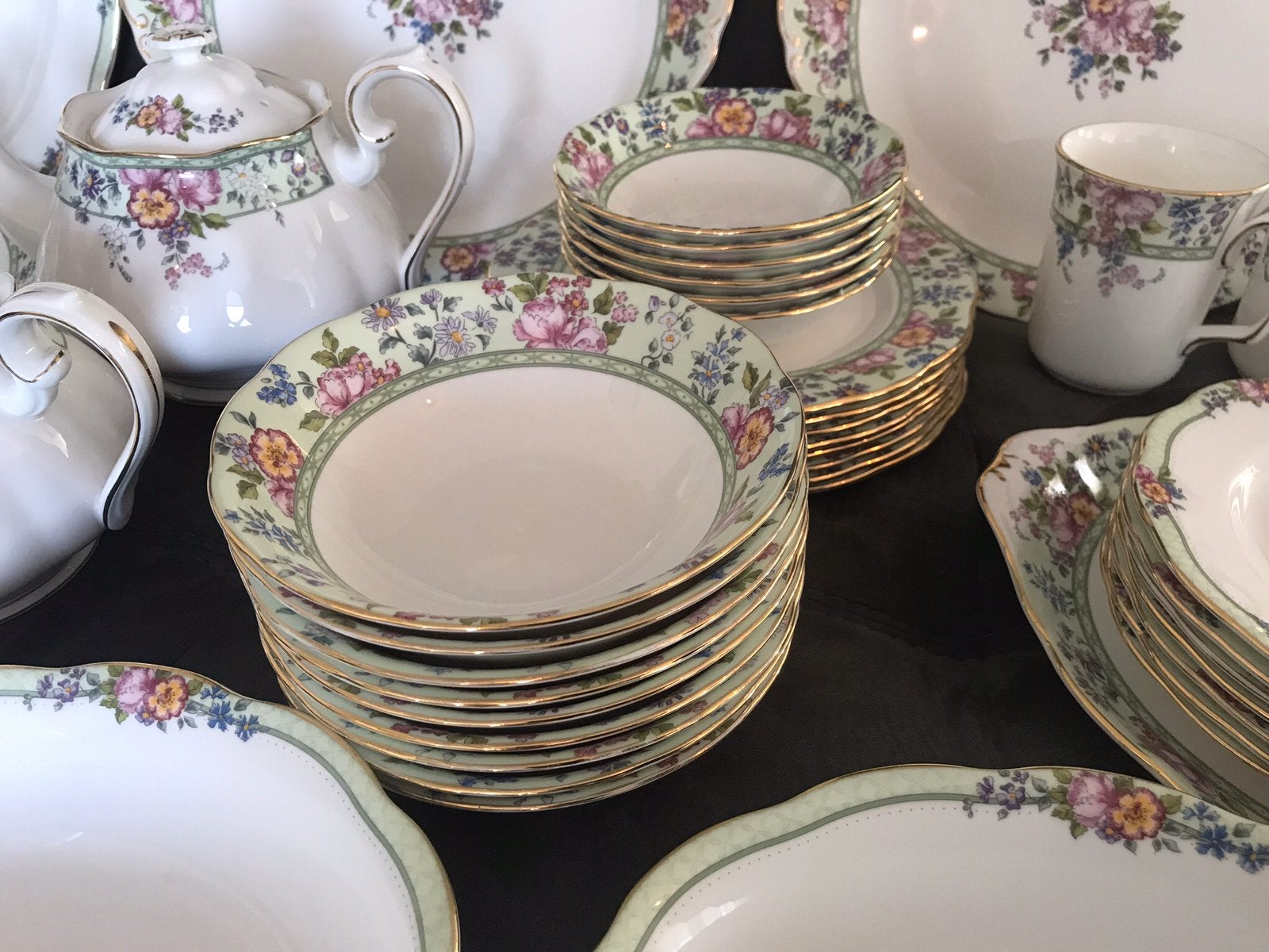 Royal albert HARTINGTON SERVIES 🟢⚪️🟢⚪️, Ophalen