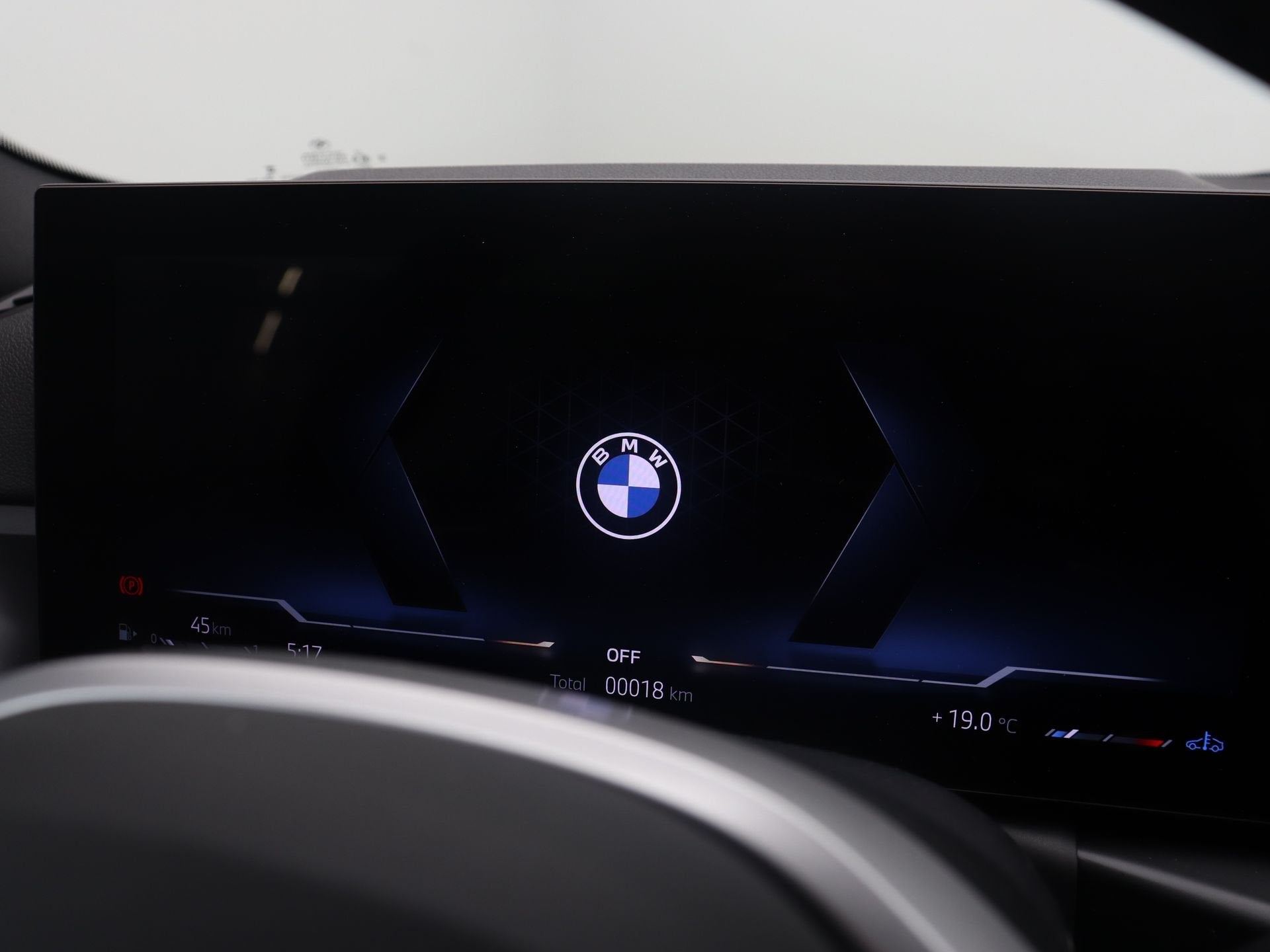 BMW 2 Serie Coupé 220i M Sport (bj 2026, automaat), Auto's, Automaat, 1998 cc, Achterwielaandrijving, Zwart
