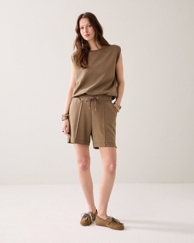 Wijde  short scuba summum woman L/40, Kleding | Dames, Summum, Kort, Maat 42/44 (L), Ophalen of Verzenden