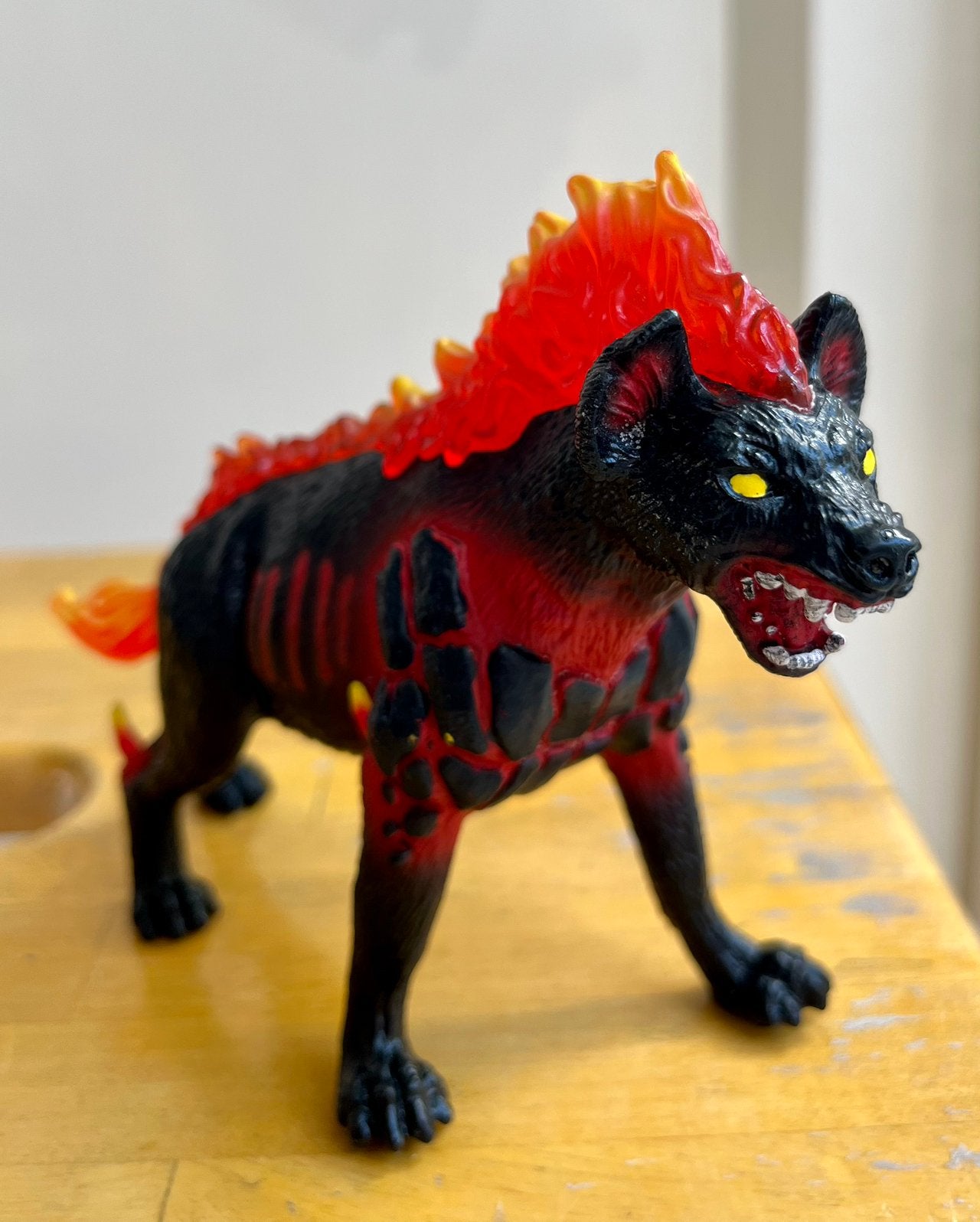 Schleich lava hyena, Ophalen of Verzenden, Gebruikt