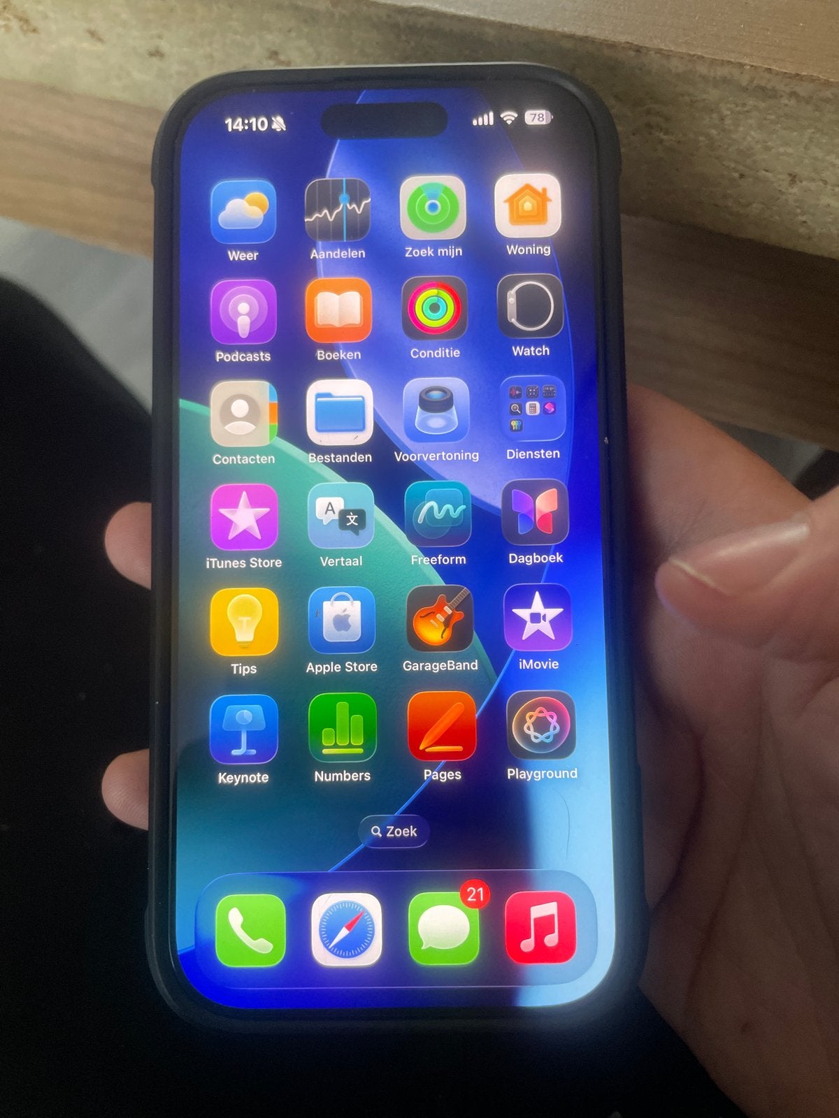 Apple iPhone17 256GB Zwart - Zo goed als nieuw, Zwart, Zo goed als nieuw, Zonder simlock, Zonder abonnement