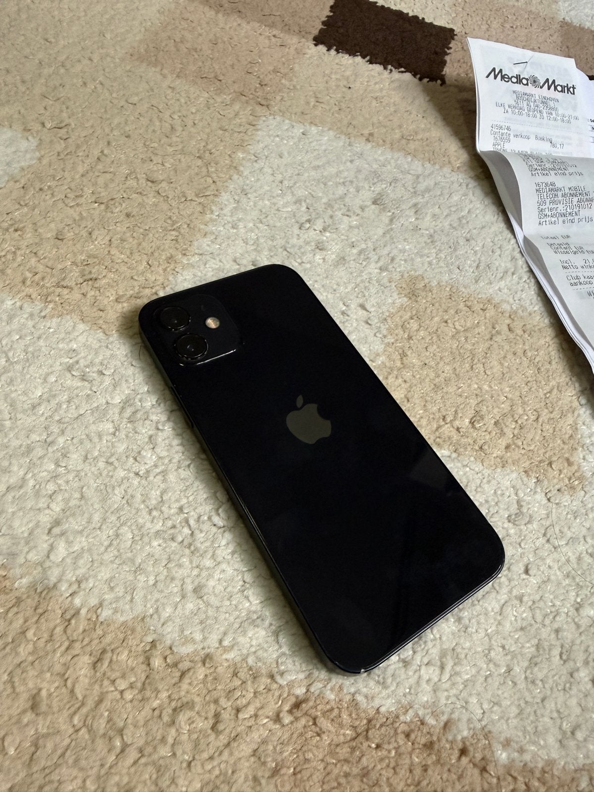 iPhone 12 Zwart 64GB - Goede staat - Hoes - Bon aanwezig, Telecommunicatie, Zwart, 78 %, Ophalen of Verzenden, IPhone 12