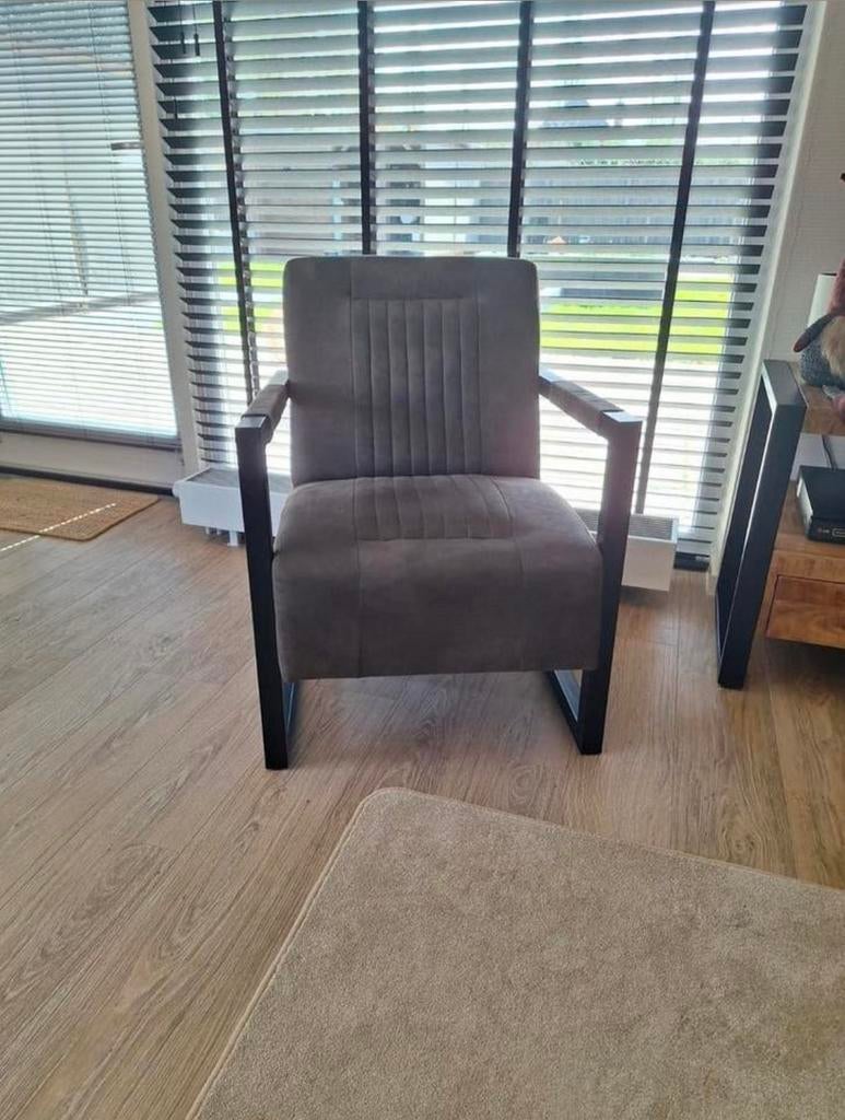 fauteuil zgan/ woonkamer stoel., Ophalen, Zo goed als nieuw, Minder dan 75 cm, 50 tot 75 cm