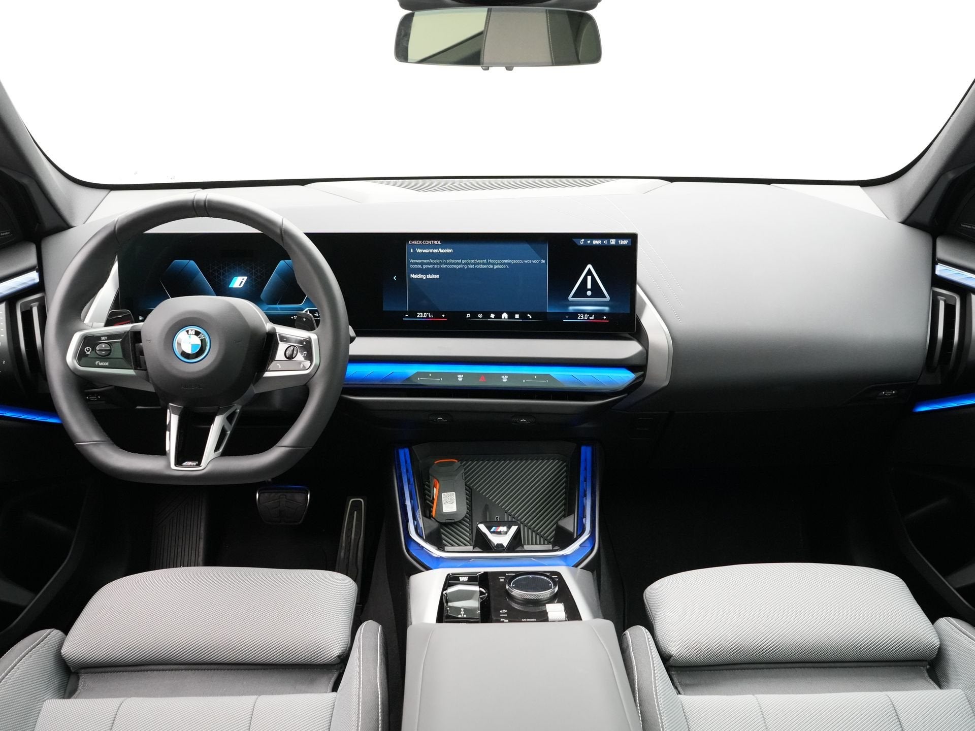 BMW X3 30e xDrive SoH 100% (bj 2026, automaat), Automaat, Stof, Gebruikt, 4 cilinders