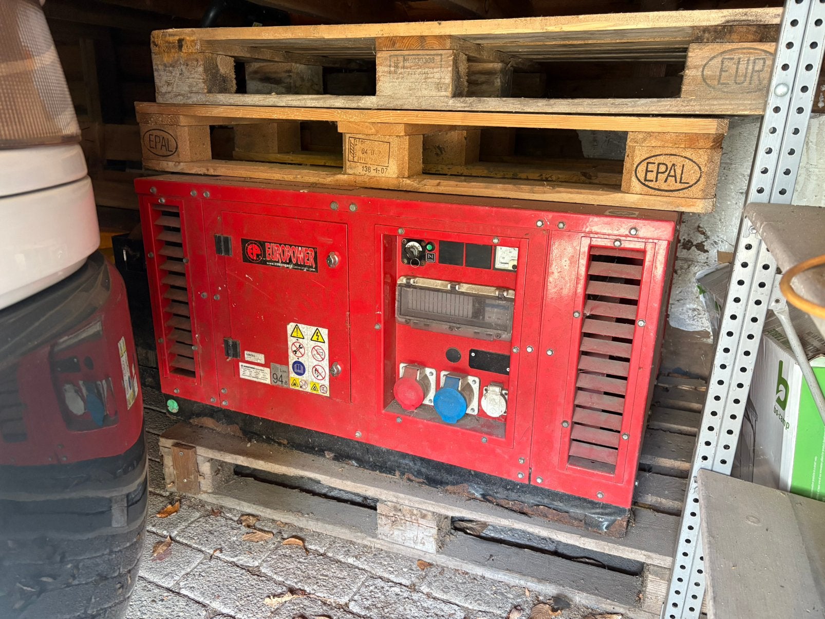 Europower 10,8 kw 15kva aggregaat benzine Honda v-twin motor, Ophalen of Verzenden, Zo goed als nieuw, Minder dan 5 kVA, Benzine