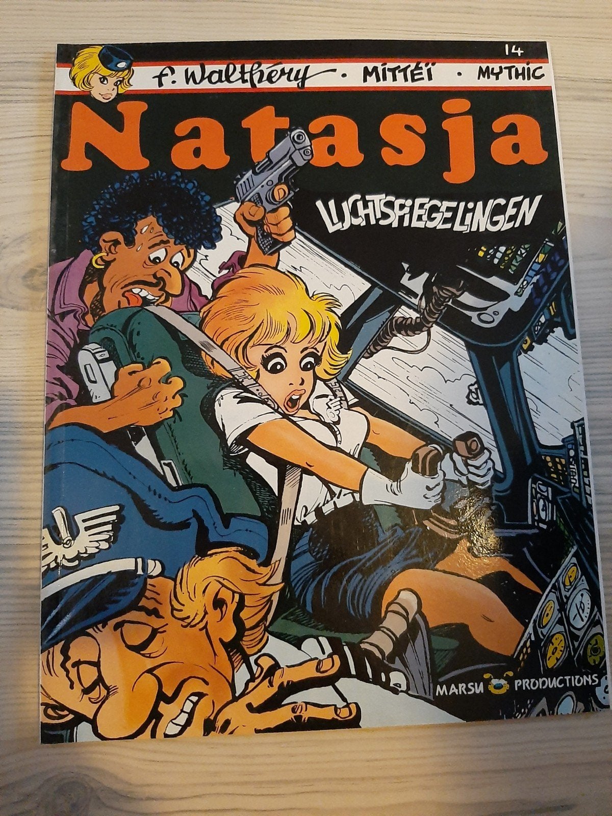 Natasja, luchtstewardess - Luchtspiegelingen (nr. 14), Eén stripboek, Ophalen of Verzenden, Gelezen, F. Walthéry