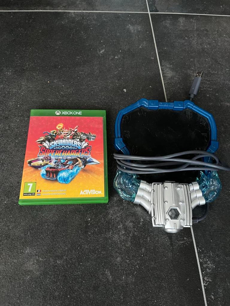 Complete Skylanders set voor Xbox One - Spel & poppetjes, Gebruikt, 1 speler, Vanaf 7 jaar, Ophalen