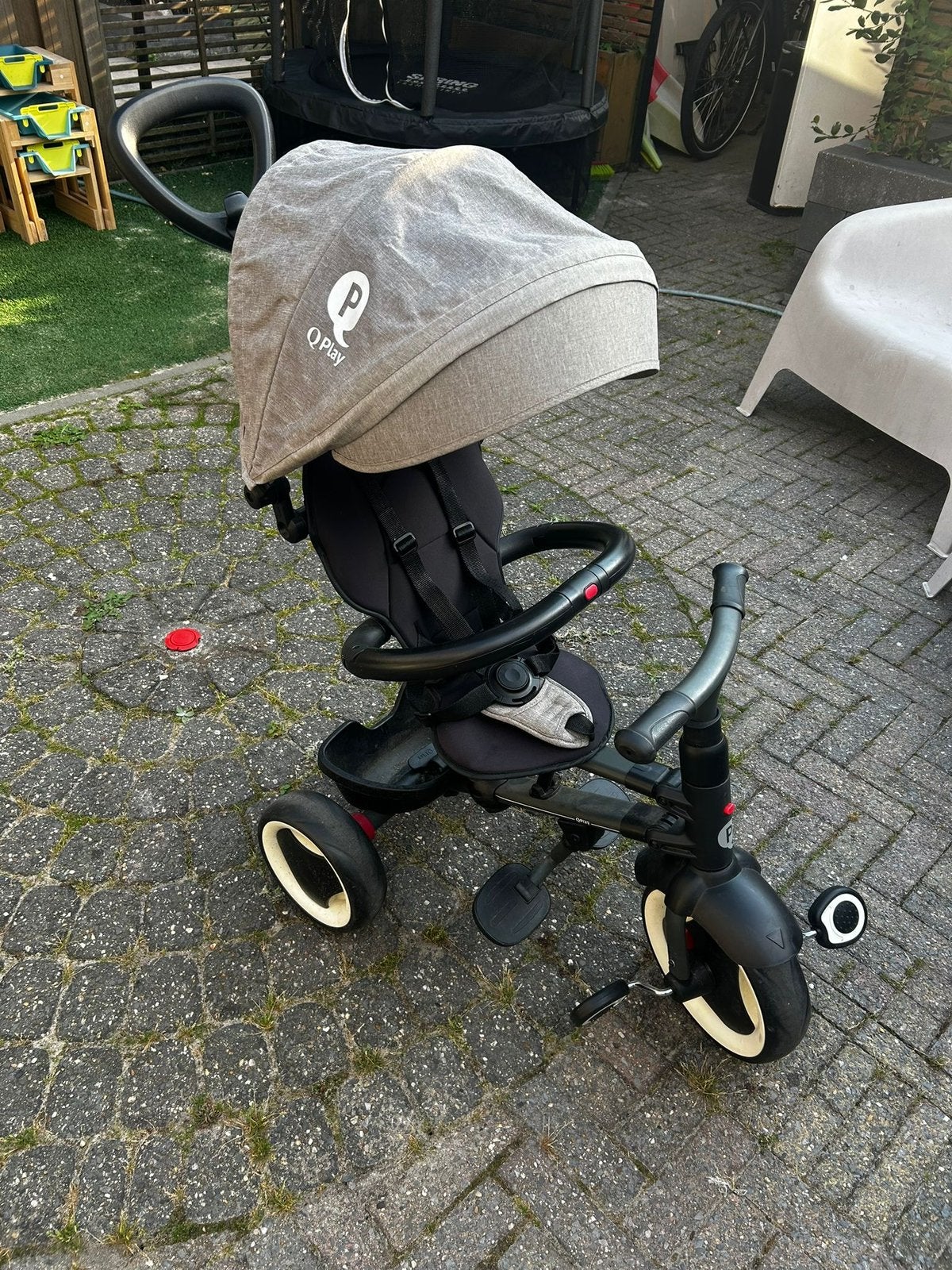 Qplay driewieler met duwstang, Ophalen, Zo goed als nieuw, Duwstang
