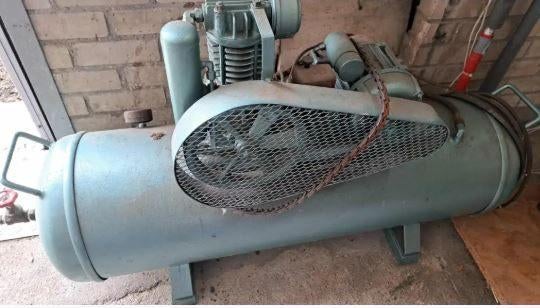 VINTAGE COMPRESSOR GARAGE SHOWROOM MANCAVE DECORATIE Sale, Ophalen, Americansaleshop@gmail.com, Gebruiksvoorwerp, Zo goed als nieuw