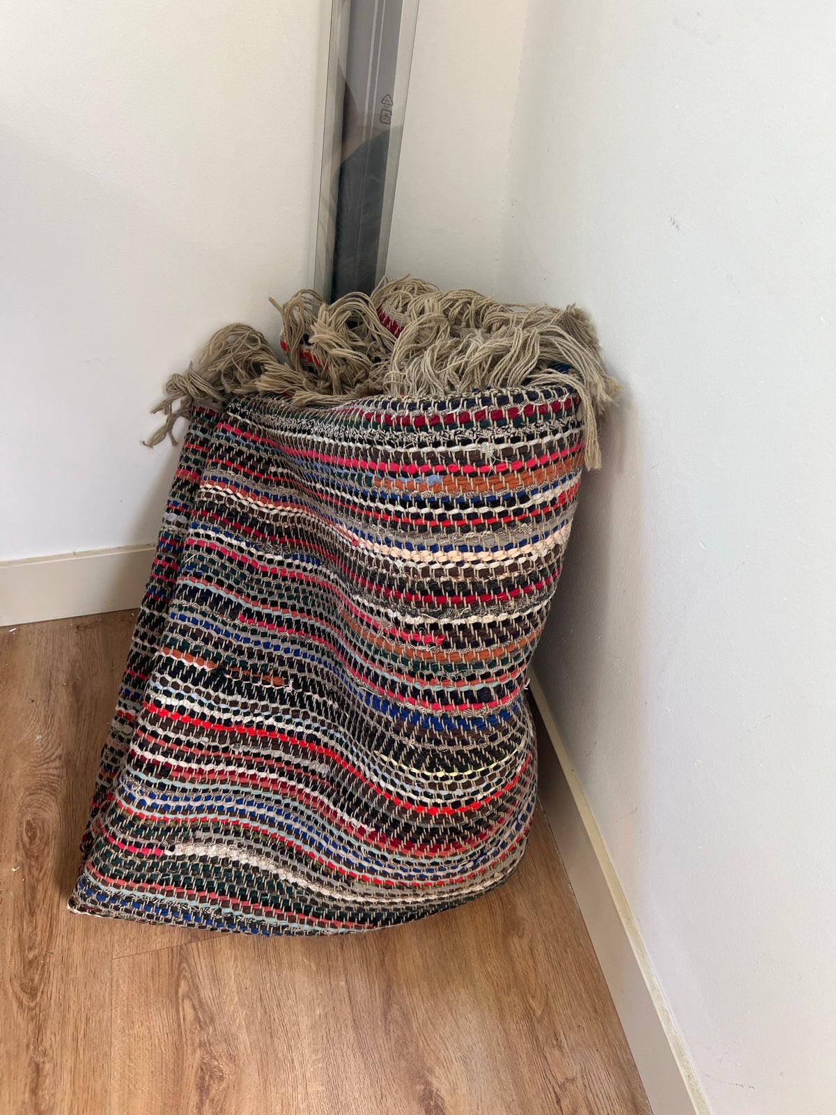 Handgeweven vloerkleed met kleurrijke strepen 2x3m, Huis en Inrichting, Stoffering | Tapijten en Kleden, Ophalen, Gebruikt, 200 cm of meer