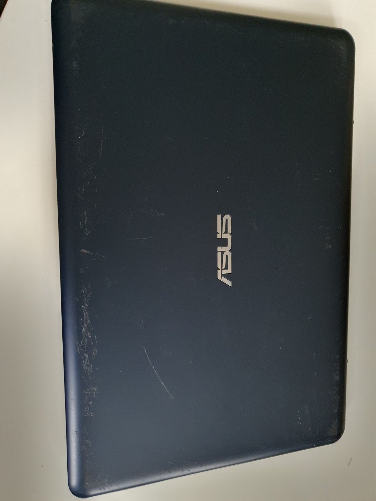 Mini laptop Asus X205T zonder oplader, Computers en Software, Windows Laptops, 32 GB eMMC, Gebruikt, Qwerty, 11 inch
