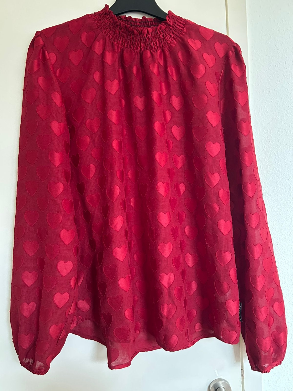 Je m’apelle rode top maat L hartjes print blouse, Kleding | Dames, Maat 42/44 (L), Ophalen of Verzenden, Zo goed als nieuw, Lange mouw