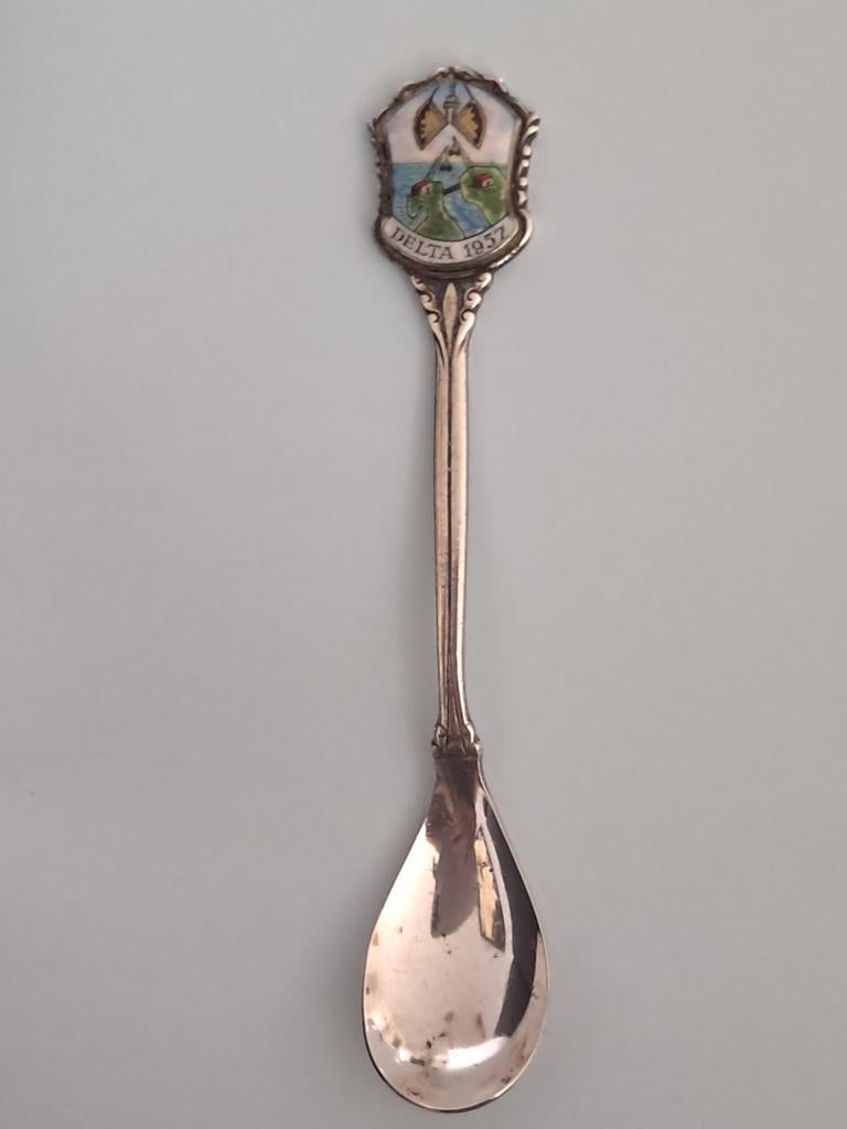 Oud lepeltje Deltawerken 1957 - Nieuwpoort 90, Antiek en Kunst, Ophalen of Verzenden, Zilver