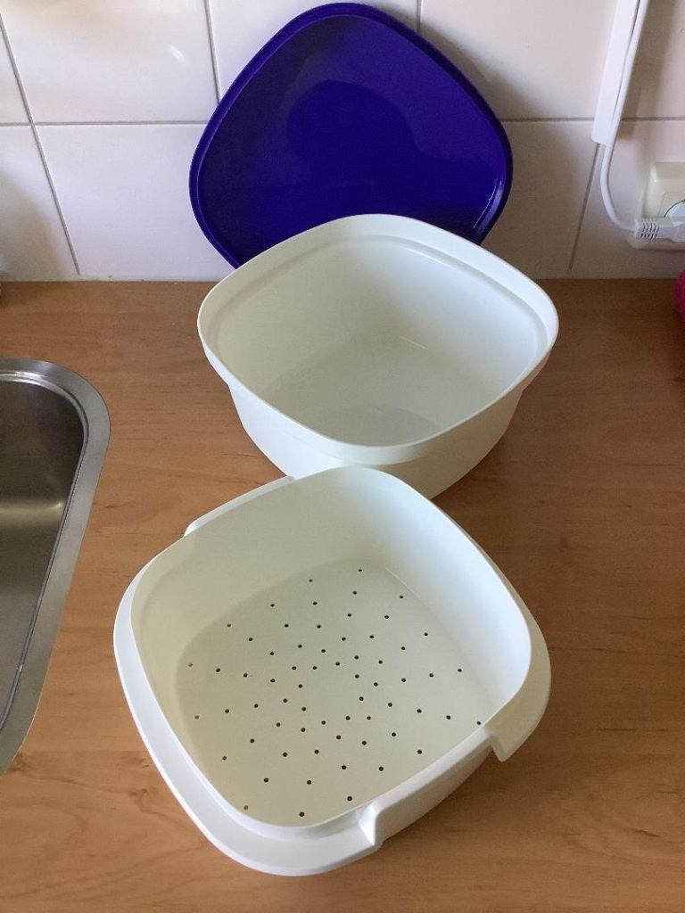 Tupperware jonge golf zeefserver multi-server met zeef wit, Huis en Inrichting, Ophalen of Verzenden, Nieuw, Overige materialen