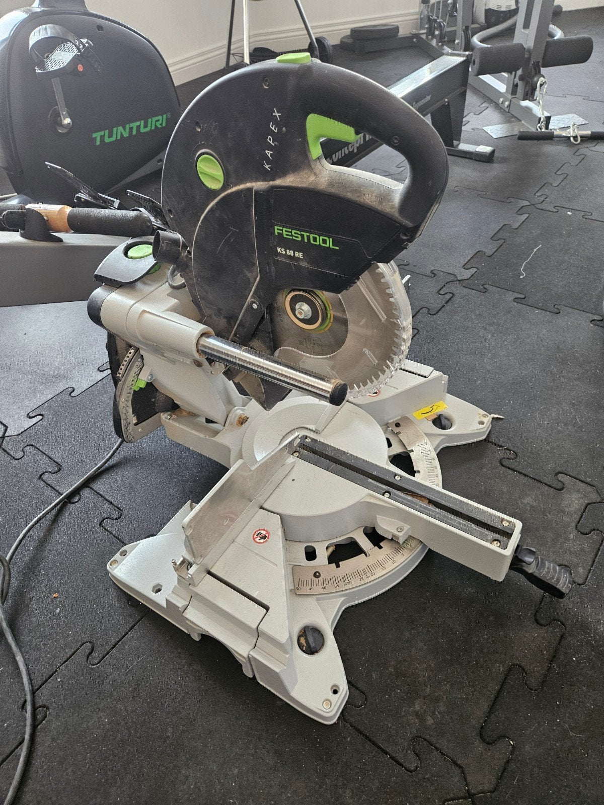 Festool Kapex KS 88 RE Afkortzaag, Gebruikt, 70 mm of meer, Ophalen of Verzenden, Afkortzaag
