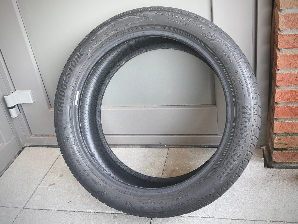 GRATIS OPHALEN 1x (één) Autoband Bridgestone 225/45R18 5-6mm, Ophalen, Gebruikt
