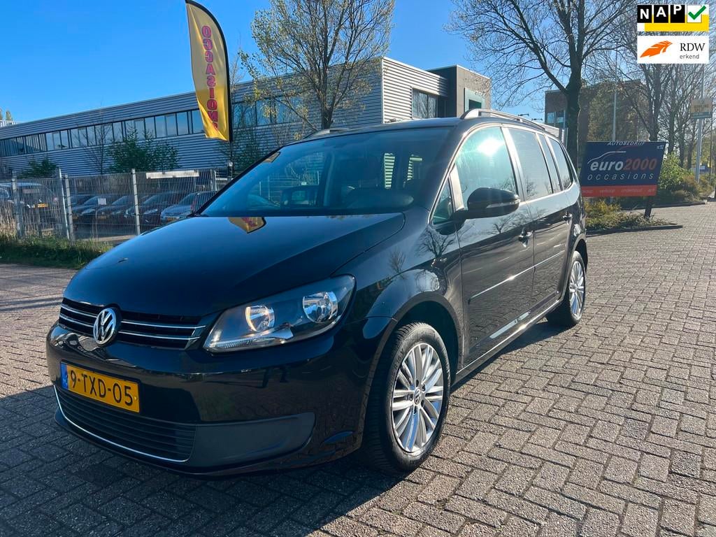 Volkswagen Touran 1.2 TSI Edition BlueMotion 7persoons Nap, Auto's, Volkswagen, Voorwielaandrijving, Euro 5, Gebruikt, Zwart
