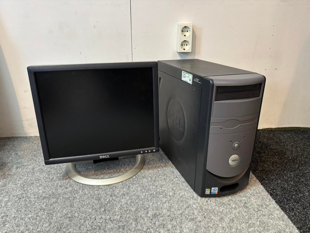 Dell Dimension desktop pc met monitor retro XP, Computers en Software, Desktop Pc's, Ophalen, Zo goed als nieuw, Met monitor