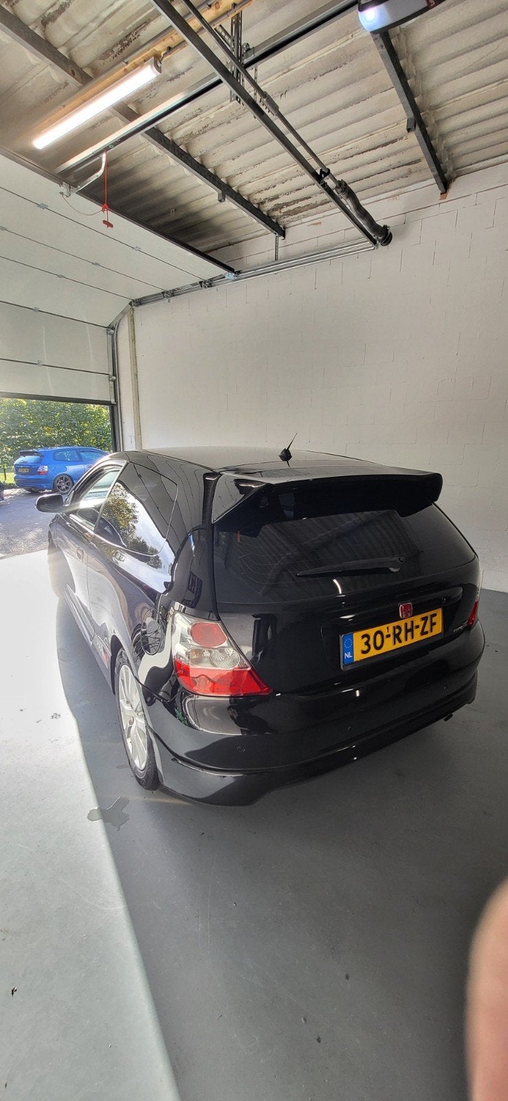 Honda Civic 1.6 I Sport 2005 Zwart, Auto's, Voorwielaandrijving, 15 km/l, 4 cilinders, 1590 cc