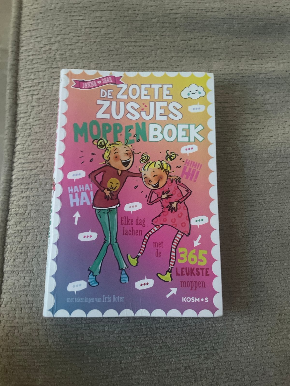 De Zoete Zusjes Moppenboek - 365 leukste moppen, Ophalen of Verzenden, Zo goed als nieuw, Fictie algemeen