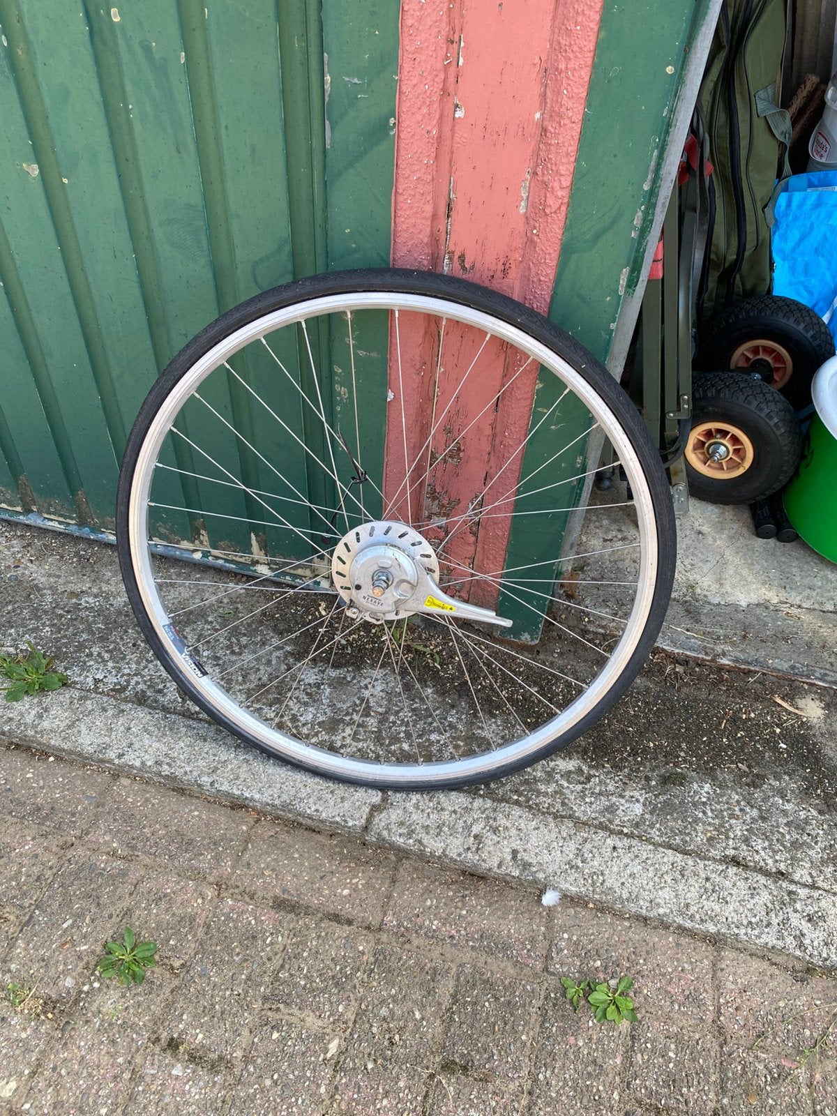 Voorwiel 28 inch, Fietsen en Brommers, Fietsonderdelen, Ophalen of Verzenden, Zo goed als nieuw