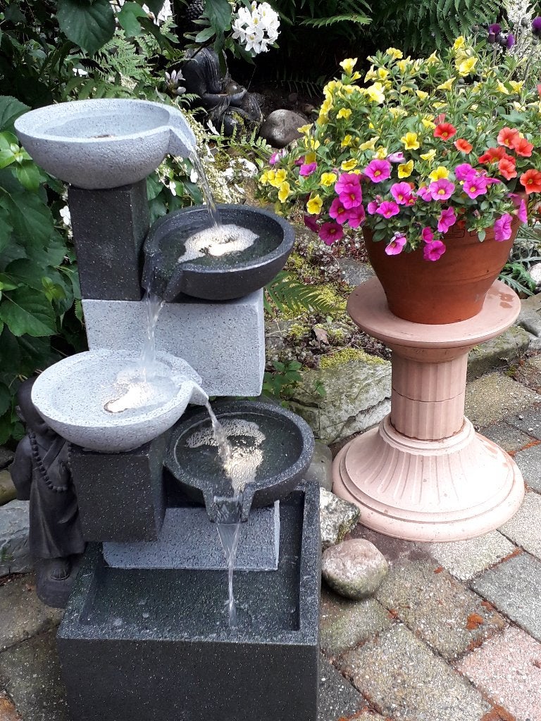 tuinfontein Vaste prijs 100 Euro!!, Tuin en Terras, Ophalen, Zo goed als nieuw, Overige materialen, Waterornament