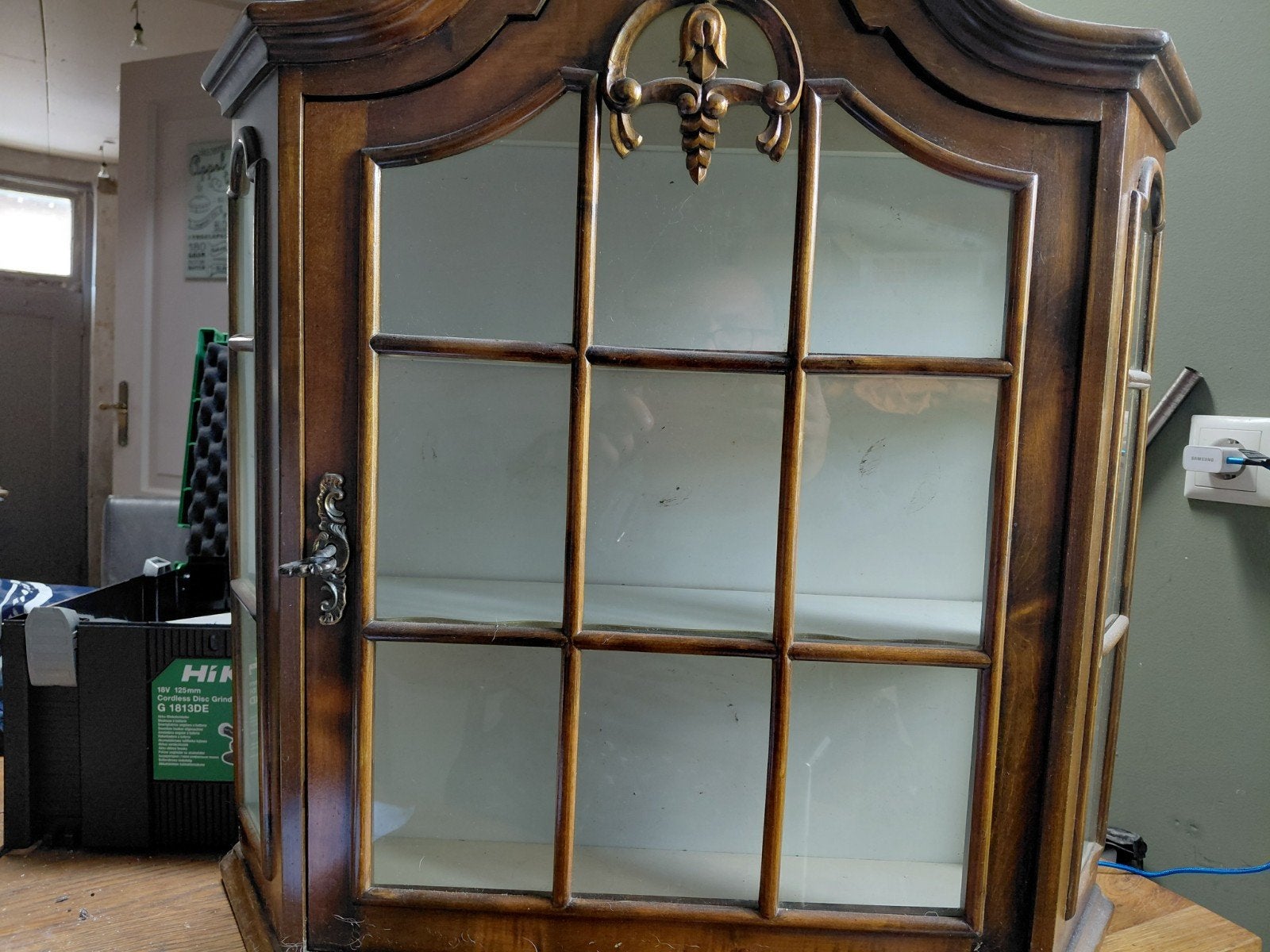 Antieke Vitrinekast / Wandkast met Glasdeuren, Ophalen