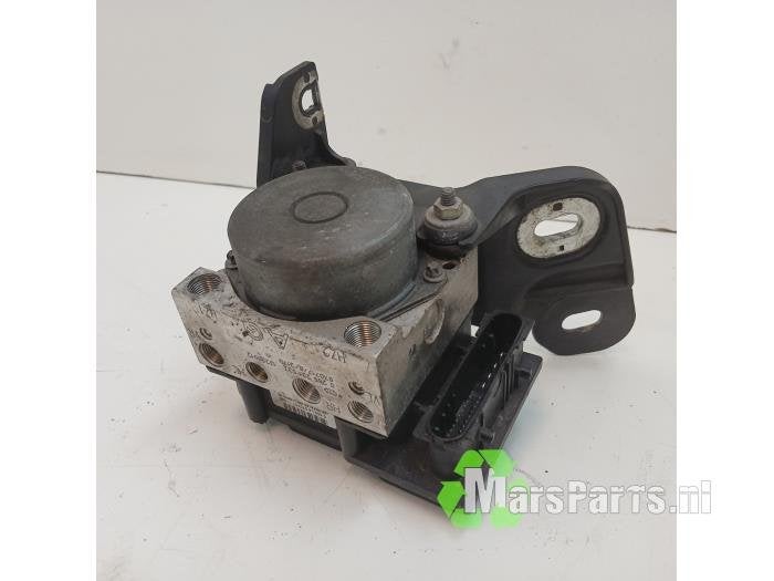 ABS Pomp van een Opel Corsa, Gebruikt, -, -, Opel
