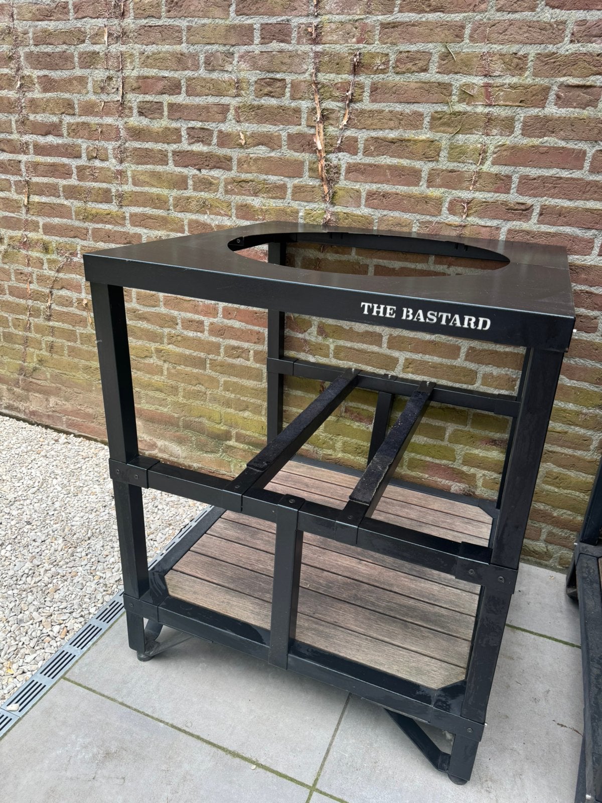 The Bastard Serious Outdoor Kitchen Basic, Ophalen, Zo goed als nieuw