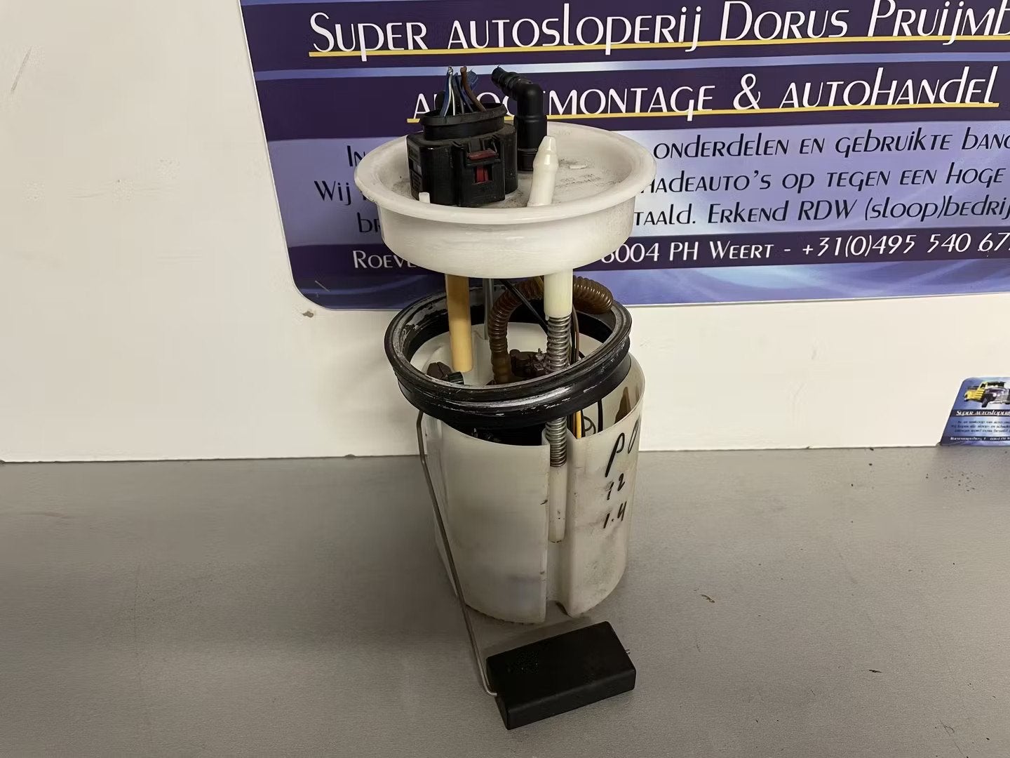 Polo Seat Ibiza brandstofpomp, Gebruikt, Volkswagen, Volkswagen AG, Berliner Ring 2
38440  Wolfsburg, DE