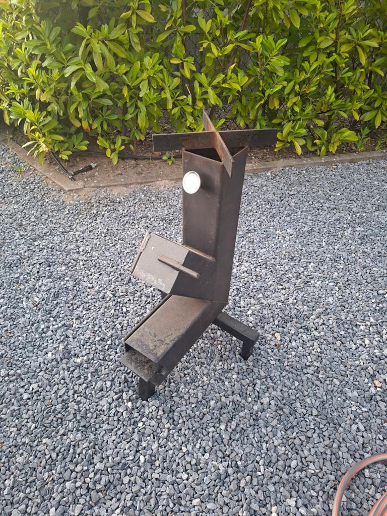 Robuuste Rocket Stove met thermometer, Tuin en Terras, Vuurkorven, Ophalen of Verzenden, Gebruikt, Vuurkorf