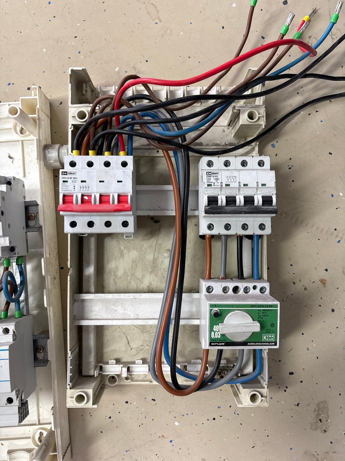 Meterkast onderdelen voor de handige klusser, Doe-het-zelf en Verbouw, Ophalen of Verzenden, Gebruikt, Hager, Groepenkast