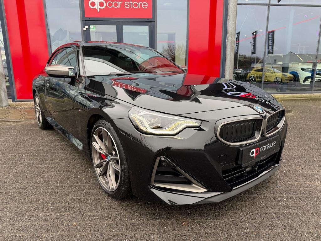 BMW 2-serie Coupé M240i xDrive High Executive, Auto's, Automaat, Gebruikt, Zwart, 4 stoelen
