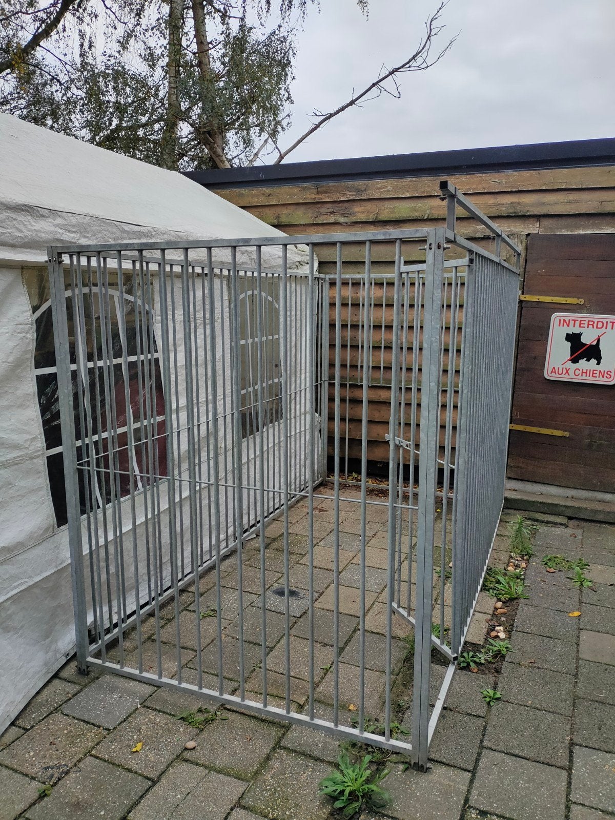 Honden kennel ren 3 meter bij 1,5, Dieren en Toebehoren, Ophalen of Verzenden