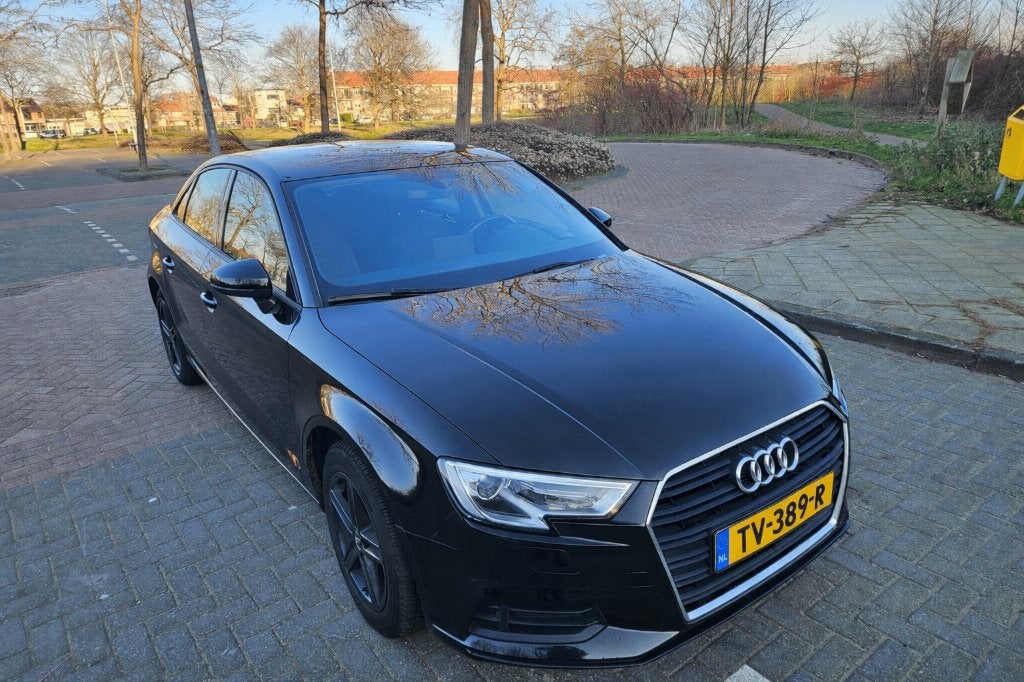 Audi A3 1.0 Tfsi 116pk S Tronic 2018 Zwart, Auto's, Audi, Stof, Zwart, Zwart, Origineel Nederlands