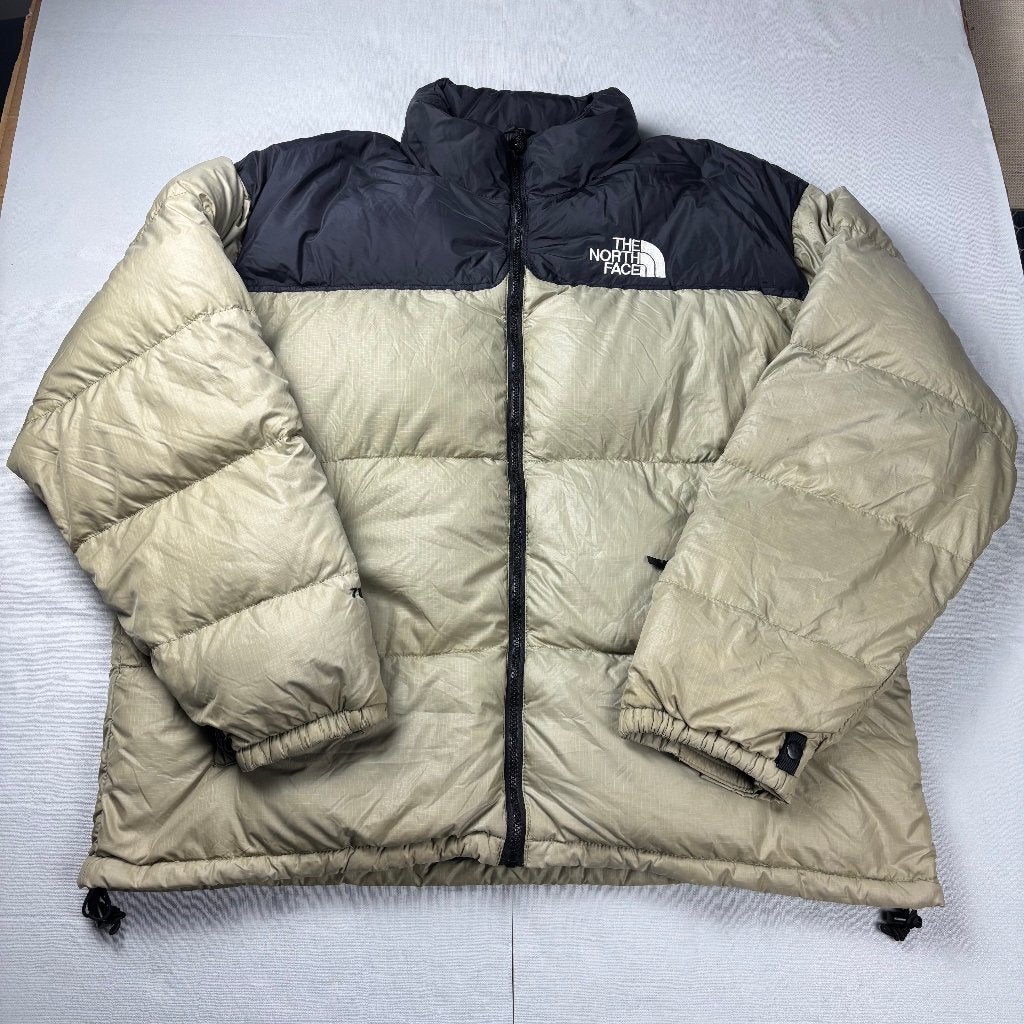 The North Face Nuptse donsjas 700, Kleding | Heren, Verzenden, Beige, Overige maten, Zo goed als nieuw