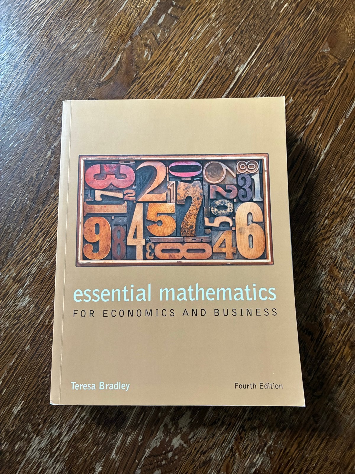 Essential Mathematics for Economics and Business 4e, Ophalen of Verzenden, Gamma, Gelezen, WO