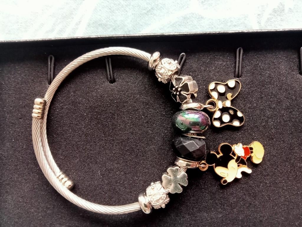 Bedelarmband met Mickey & Minnie Mouse bedels, Overige merken, Overige materialen, Ophalen of Verzenden, Zo goed als nieuw