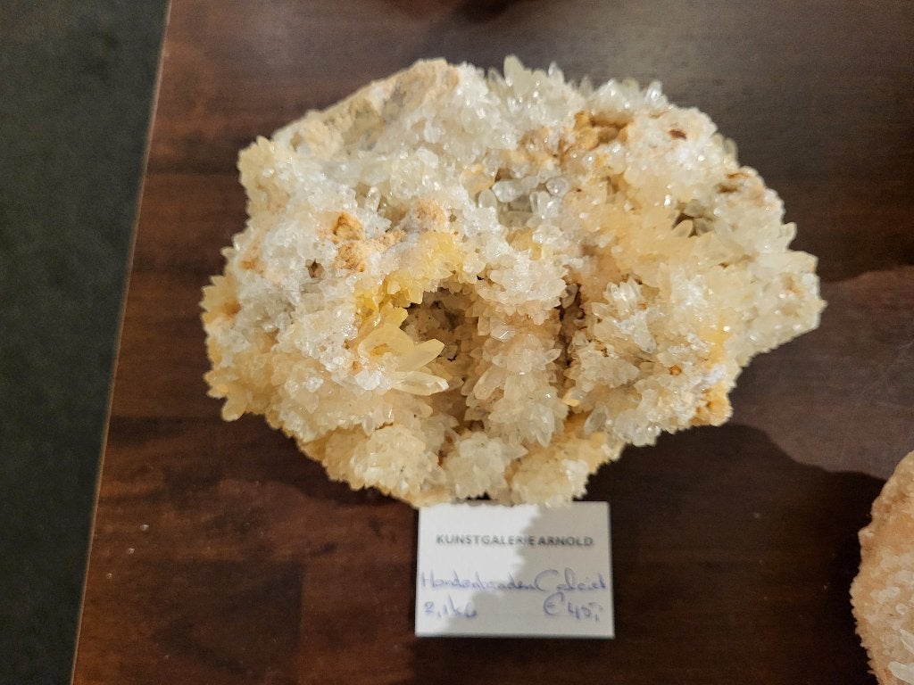 Hondentanden Calciet, 2,1 kg, 45,- euro, Ophalen, Mineraal