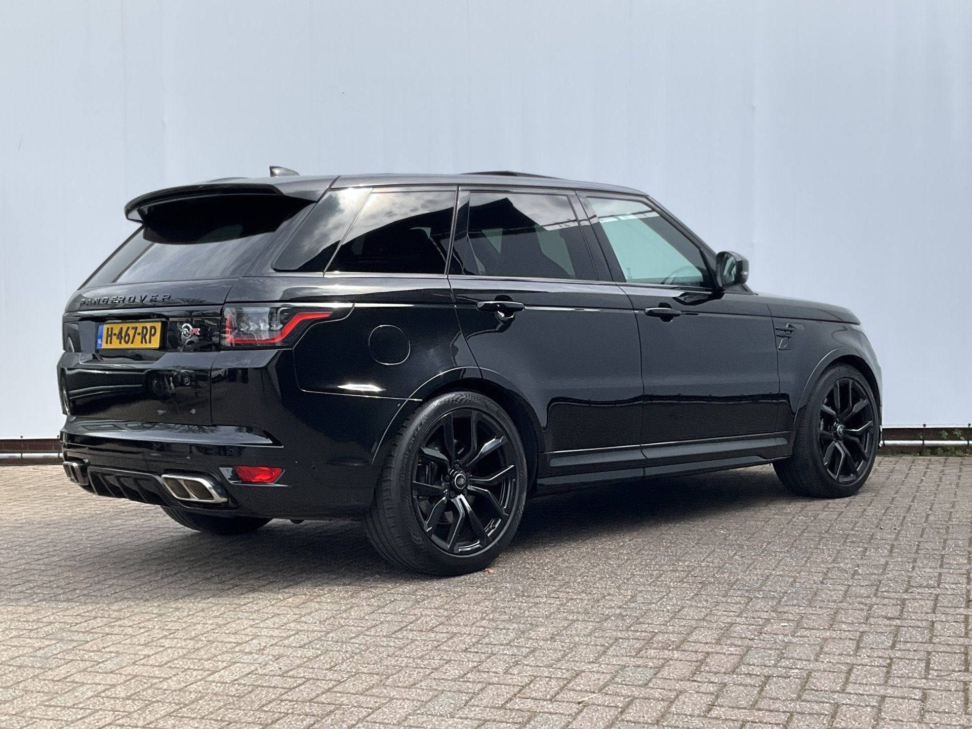 Foto 57 van Land Rover Range Rover Sport 5.0 V8 SC SVR 575 Carbon Santor