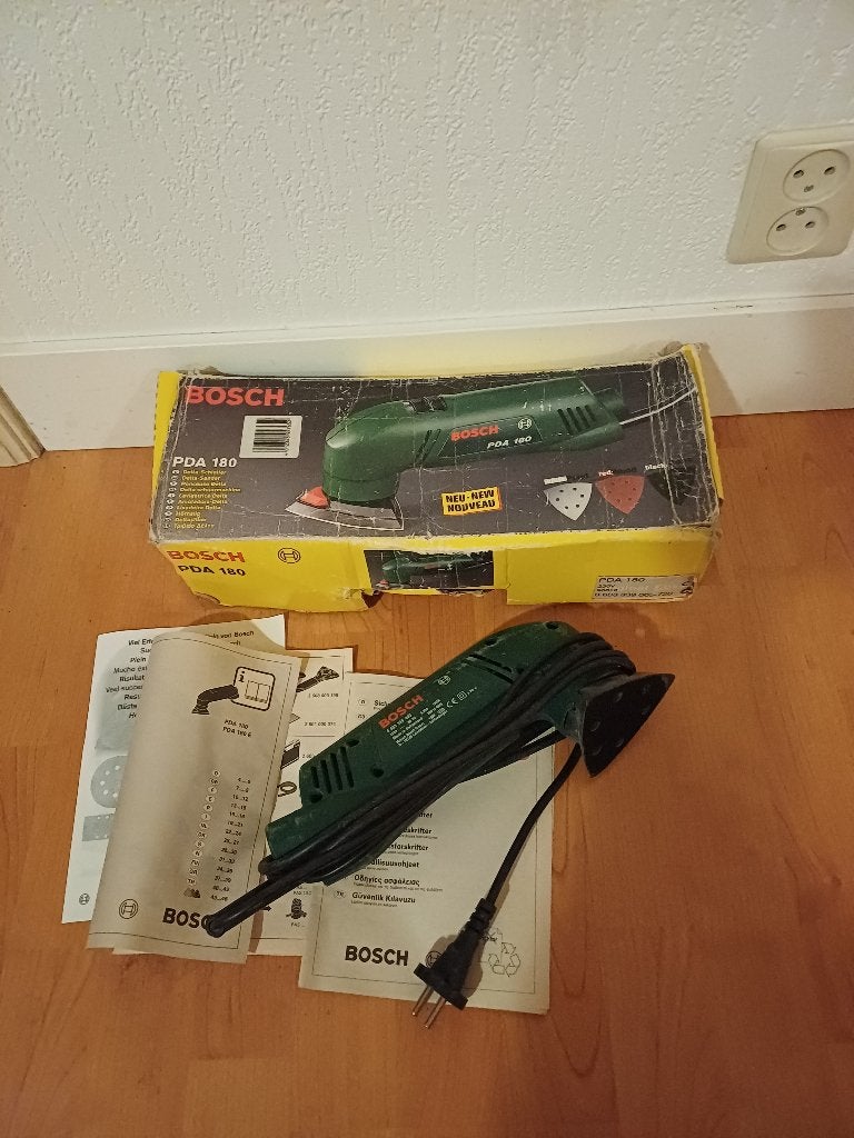 Bosch PDA 180 Deltaschuurmachine 180W driehoekschuurmachine, Doe-het-zelf en Verbouw, Ophalen of Verzenden, Gebruikt, Minder dan 600 watt