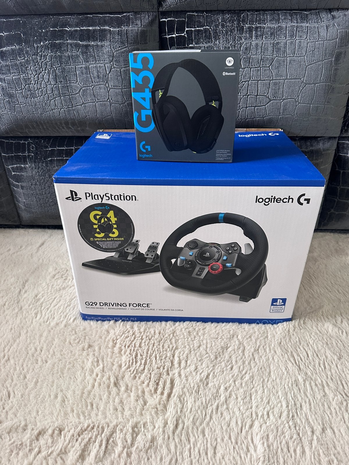 Logitech G29 Driving Force racestuur + G435 headset (Nieuw), Spelcomputers en Games, Ophalen of Verzenden, Nieuw, Stuur of Pedalen