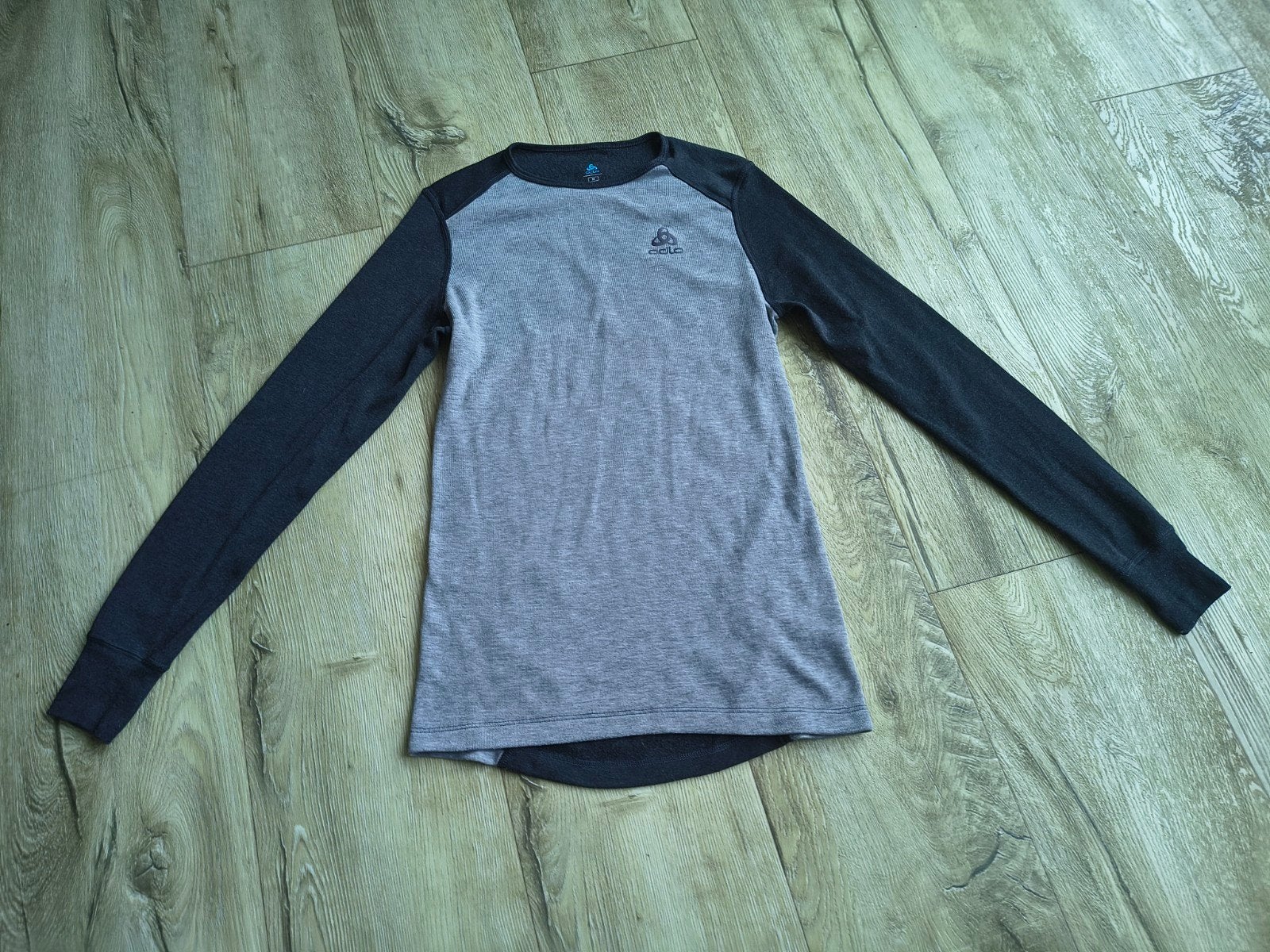 Prachtig grijs thermoshirt met lange mouwen van Odlo, maat M, Maat 38/40 (M), Onb, Ophalen of Verzenden, Onb