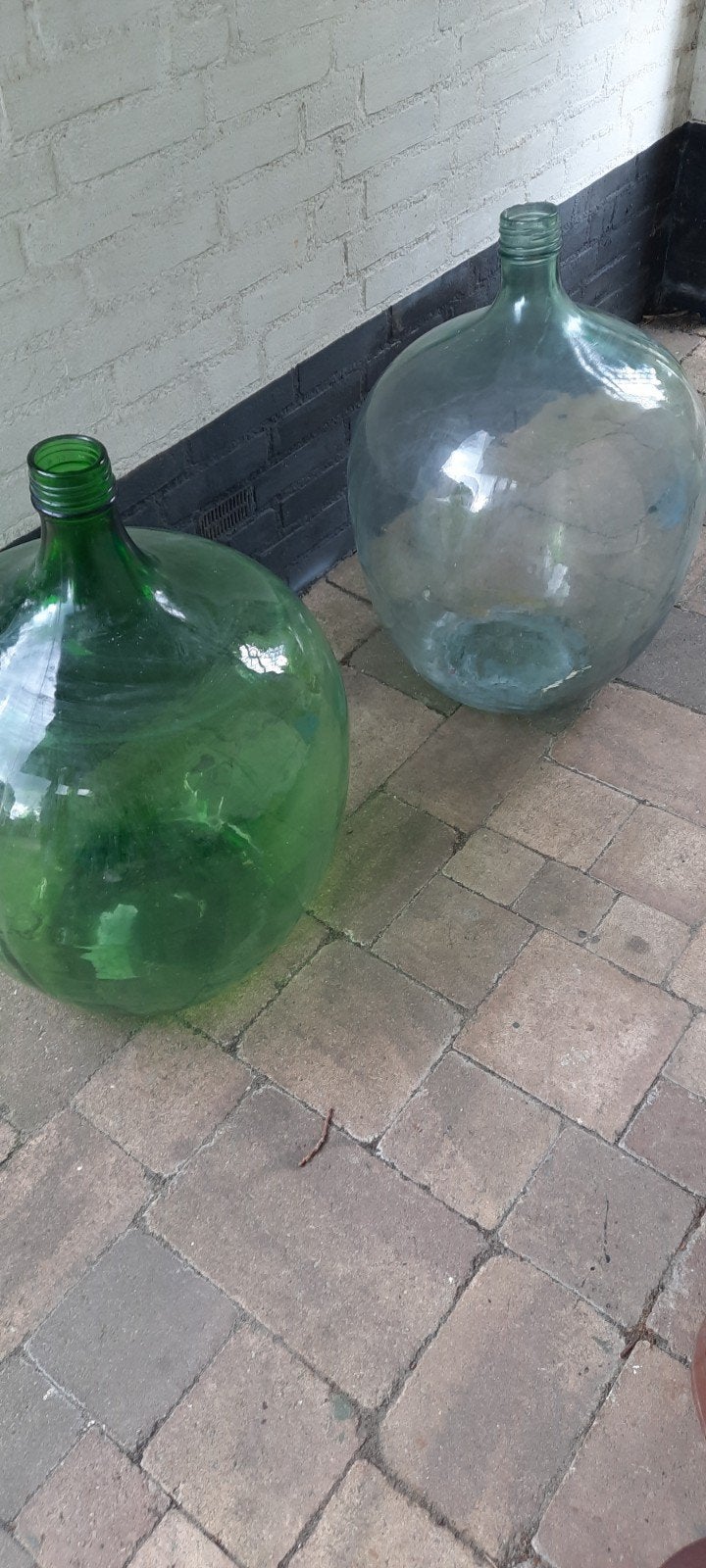 Grote glazen mandflessen - groen en transparant, Antiek en Kunst, Antiek | Vazen, Ophalen