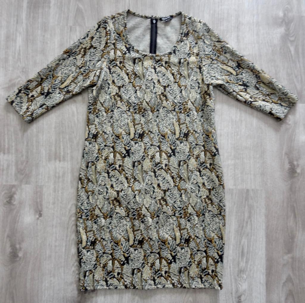 Prachtige jurk MS mode zwart met goud draad er in maat 42, Zwart, Maat 42/44 (L), Ophalen of Verzenden, Zo goed als nieuw