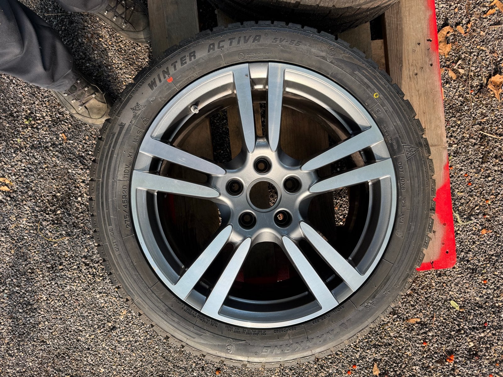 Italiaanse velgen met nieuwe winterbanden voor Porsche, Auto-onderdelen, Banden en Velgen, Ophalen, Gebruikt, 275 mm, Banden en Velgen