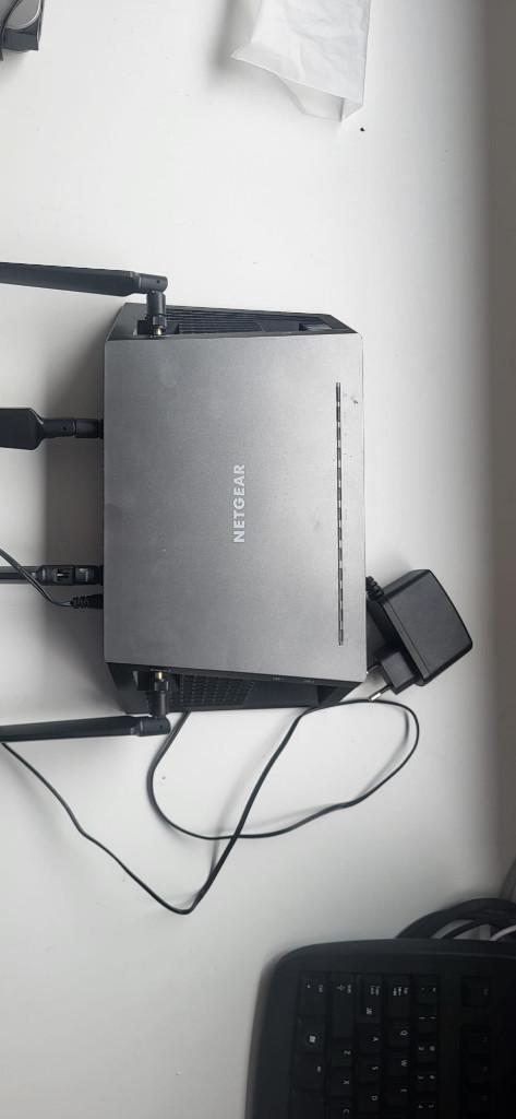 router Netgear nighthawk X45, Ophalen of Verzenden, Gebruikt, Router, Netgear Nighthawk
